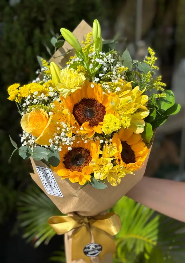 Ramalhete Girassol e Flores Mistas