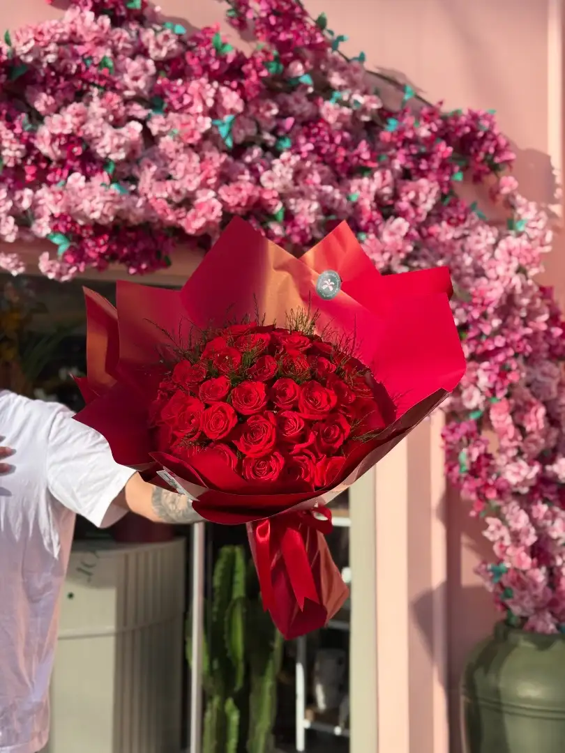 Buquê 50 Rosas Importadas