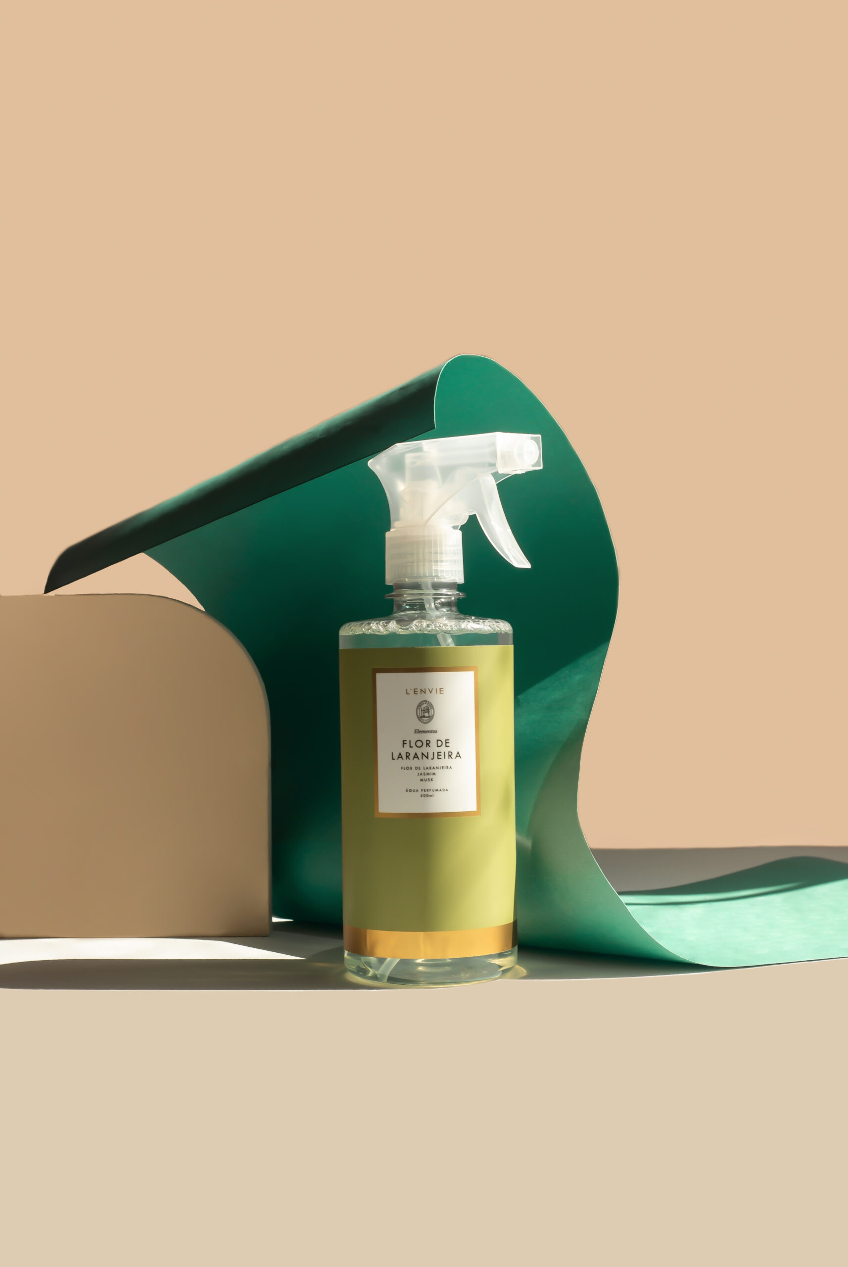 Água – Flor de Laranjeira