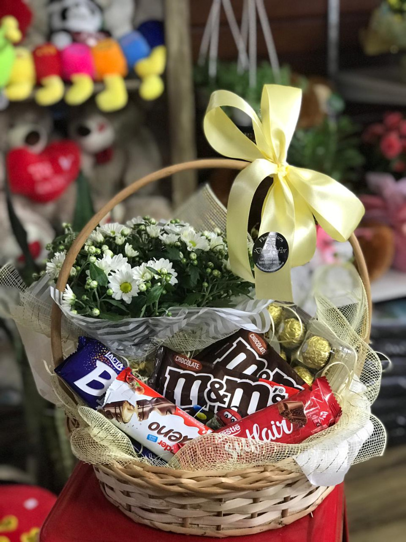 Cesta Margarida e Chocolates